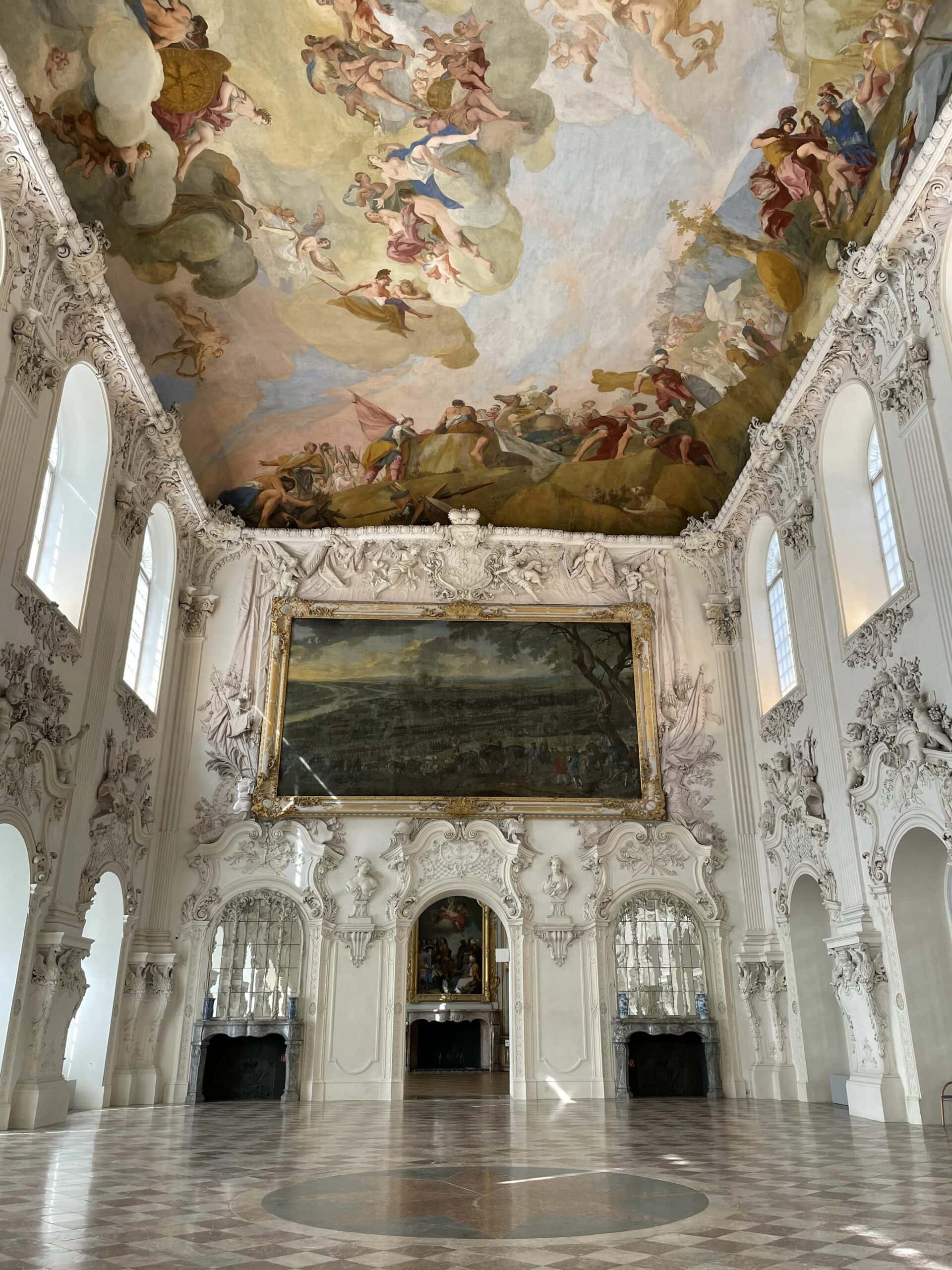 Salon blanc du nouveau Palais de Schleißheim
