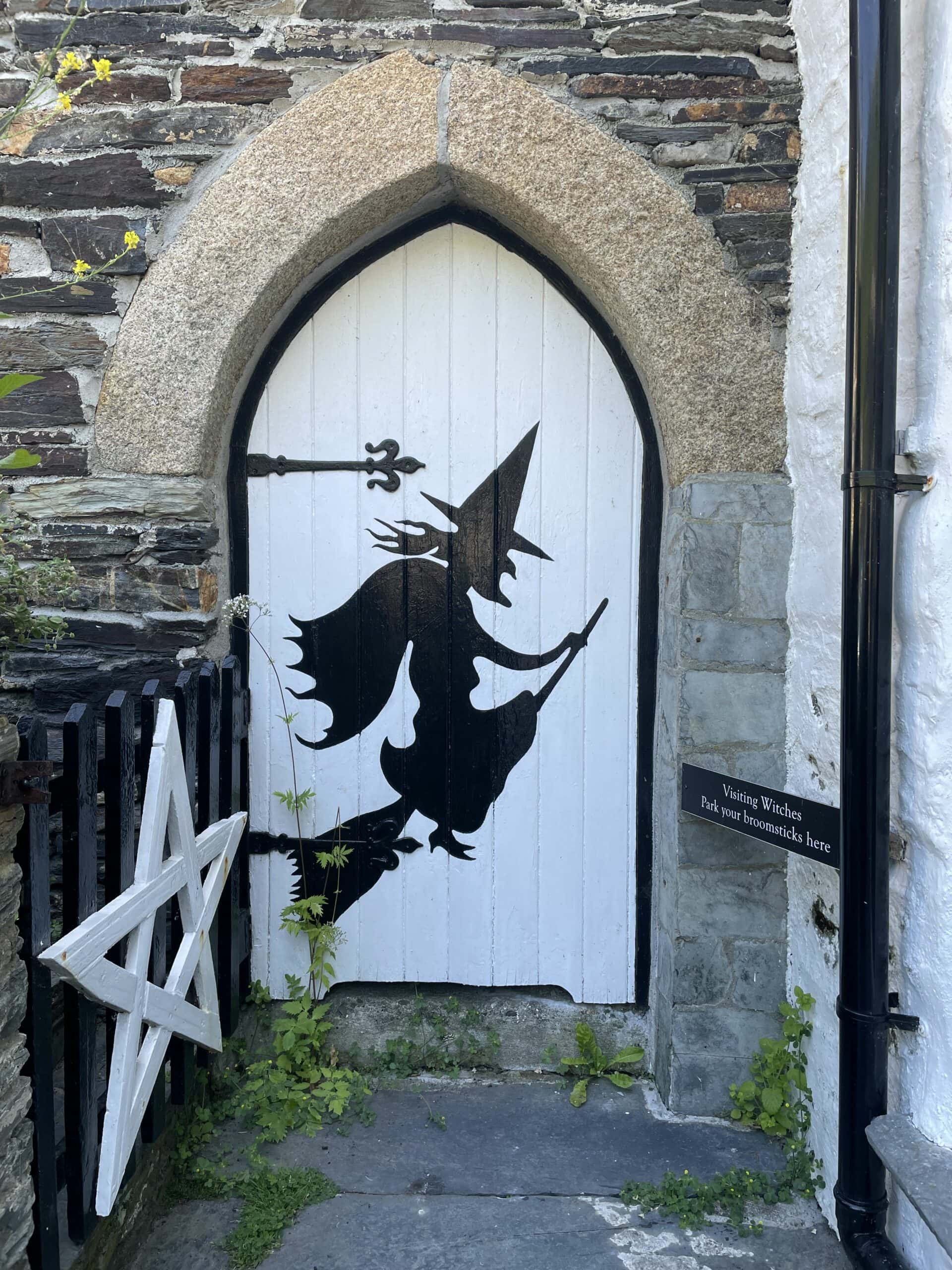 witchraft wizardry museum cornwall scaled
